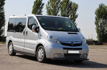 Renault Trafic 2001–2015 Etupuskurisuoja ST014 Black (ruostumaton teräs) kuva 2