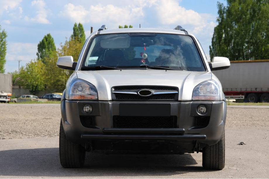 Hyundai Tucson JM 2004– Etupuskurisuoja ST014 Black (ruostumaton teräs) Image