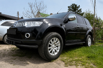 Mitsubishi Pajero Sport 2008–2015 Etusuoja ST015 Black (ruostumaton teräs) kuva 1