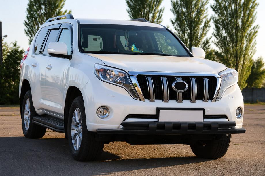 Toyota Land Cruiser Prado 150 2009–2023 Etusuojakaari ST015 Black (ruostumaton teräs) Kuva 3
