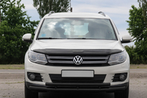 Volkswagen Tiguan 2007–2016 Etusuoja ST016 Black (ruostumaton teräs) kuva 1