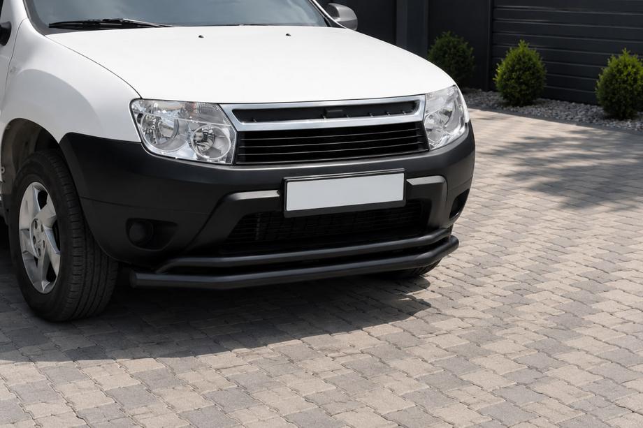 Dacia Duster 2008–2018 Etusuojakaari ST017 Black (ruostumaton teräs) Kuva 1