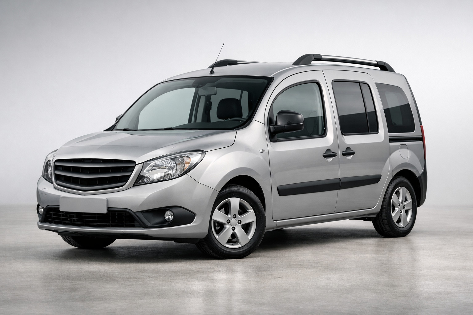 Mercedes Citan 2013-2021 -koeajo: kompakti pakettiauto kaupunkiin ja työhön