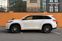 Toyota Highlander 2013–2019 Integroidut kattokaiteet, mustat OEM (ABS-muovi) kuva 2