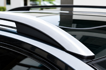 Toyota Corolla Cross 2020– Harmaat OEM-kattokaiteet (alumiini) kuva 1
