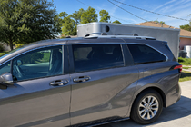 Toyota Sienna 2020– Integroidut OEM-kattokaiteet, harmaat (alumiini) kuva 2
