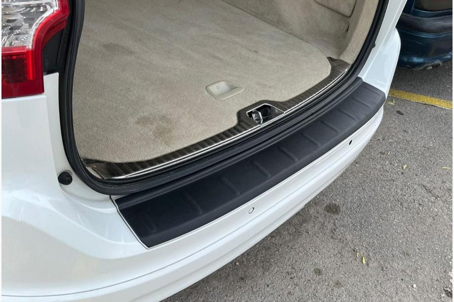 Volvo XC60 2009–2017 Takapuskurin diffuusori EuroCap (2014-2017, ABS) Image