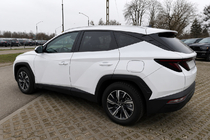 Hyundai Tucson NX4 2021– Integroidut kattokaiteet harmaat OEM (Long, alumiini, liima-asennus) kuva 1