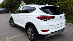Hyundai Tucson TL 2016–2021 Integroidut kattokaiteet harmaat OEM (ABS-muovi, liimakiinnitys) kuva 3