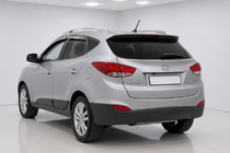 Hyundai IX-35 2010–2015 Harmaat OEM-kattokaiteet (alumiini, liima-asennus) kuva 3
