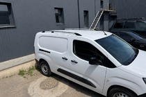 Citroen Berlingo/Multispace 2018– Kromatut kattokaiteet (turkkilainen design) Pitkä, metallijalat kuva 3