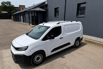 Citroen Berlingo/Multispace 2018– Kromatut kattokaiteet (turkkilainen design) Pitkä, metallijalat kuva 4