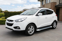Hyundai IX-35 2010–2015 Sivuastinlaudat Allmond White (2 kpl, alumiini) kuva 1