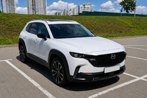 Mazda CX-50 2022– Harmaat OEM-kattokaiteet (alumiini, liima-asennus) kuva 2