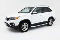 Kia Sorento II XM 2009–2014 Allmond White -sivukynnykset (2 kpl, alumiini) kuva 1