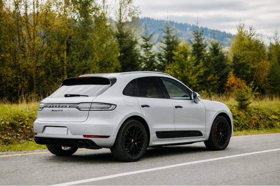 Porsche Macan 2014–2024 Integroidut kattokaiteet, mustat OEM (alumiini, liima-asennus) Image