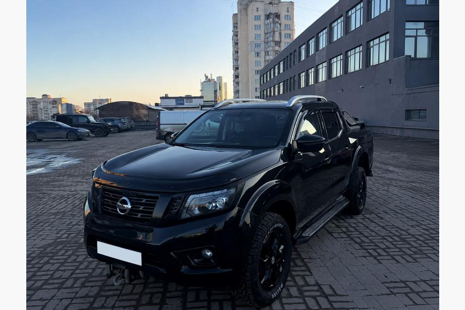 Nissan Navara/NP300 2016– OEM-kattokaiteet harmaat (ABS-muovi, liimakiinnitys) Image