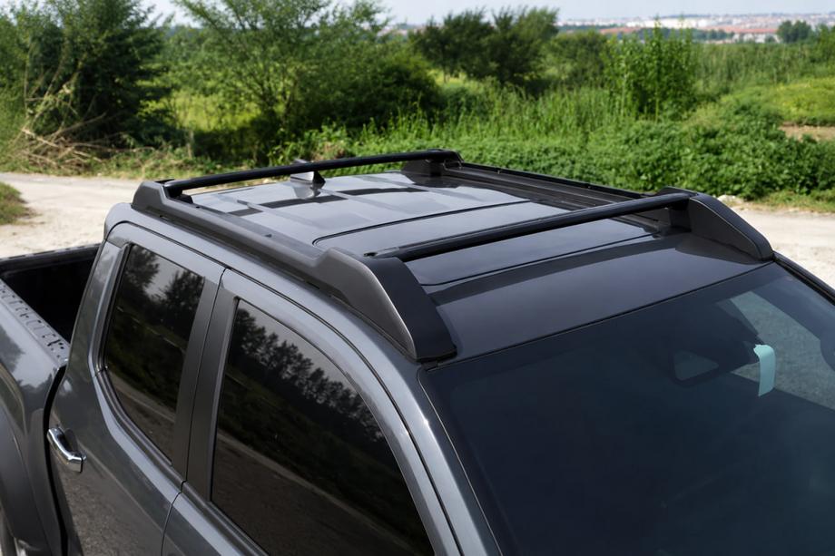 Toyota Tacoma 2023– Kattokaiteet poikkitangoilla, mustat OEM (alumiini) Image