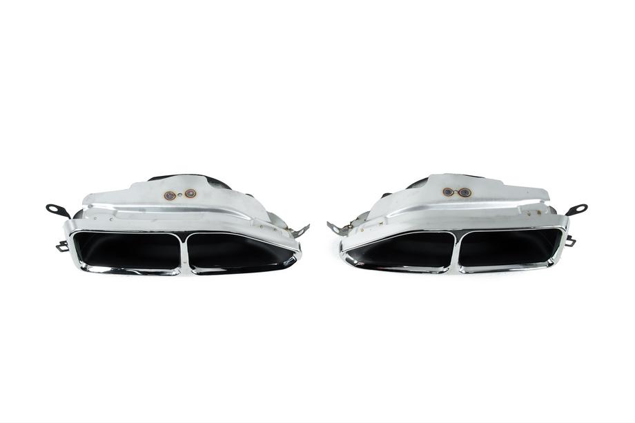 BMW 7-sarja G11/G12 2015–2022 Pakoputken päätykappaleet M760 (2019-2022) Image