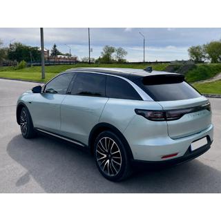Harmaat OEM-kattokaiteet (alumiini, liima-asennus) Leapmotor C11 2021– kuva 1