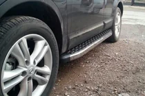 Nissan Qashqai 2014–2021 BlackLine-sivuporrassarja (2 kpl, alumiini) kuva 2