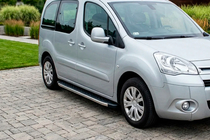 Peugeot Partner Tepee 2008–2018 BlackLine-sivuporrassarja (2 kpl, alumiini) kuva 1