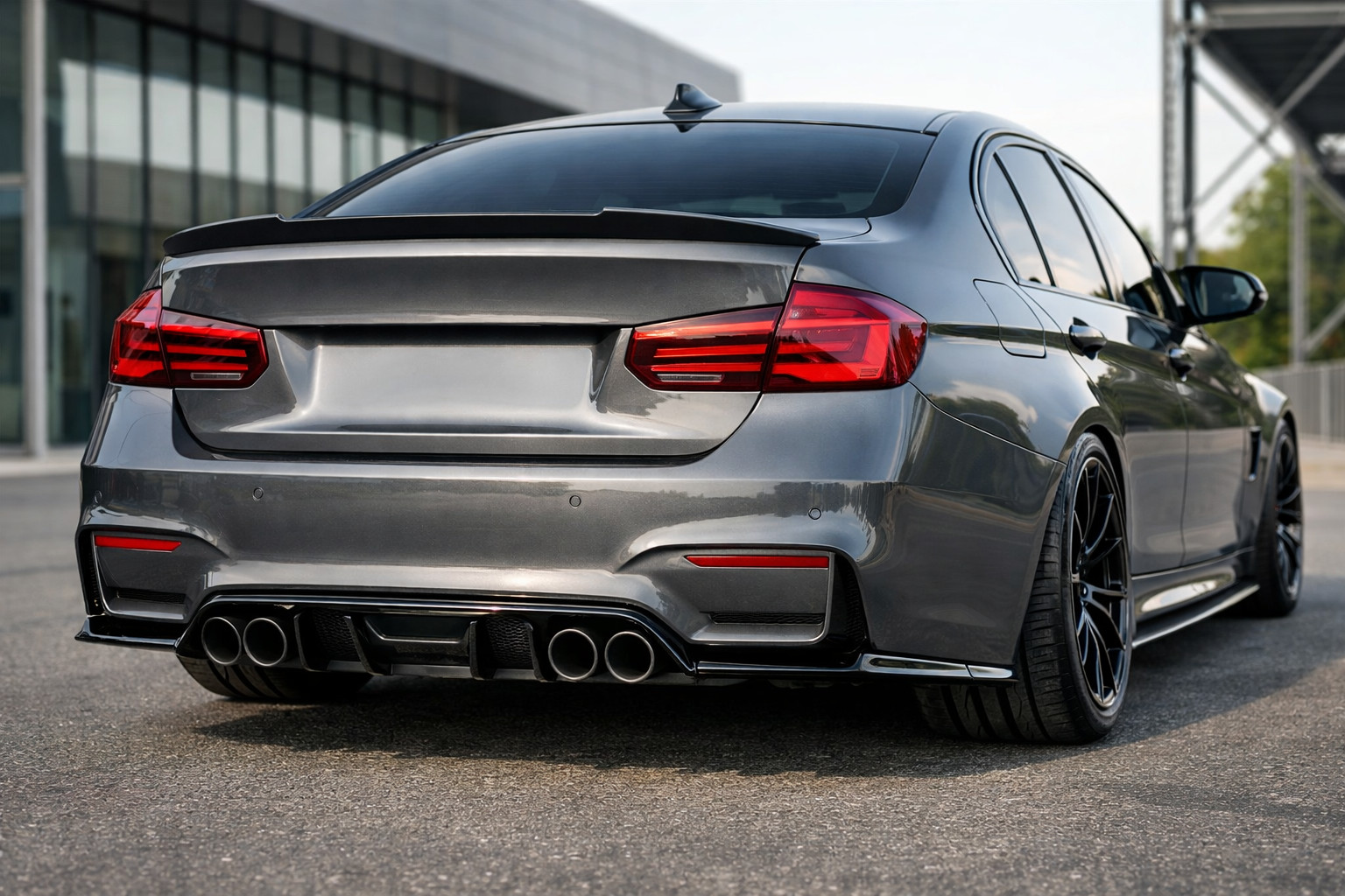 Näin asennat diffuusorin BMW:hen oikein