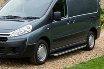 Fiat Scudo 2007–2015 BlackLine-sivuporrassarja (2 kpl, alumiini) kuva 1