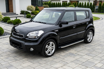 Kia Soul I 2008–2013 BlackLine-sivuporrassarja (2 kpl, alumiini) kuva 1