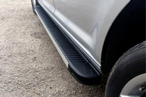Volkswagen Caddy 2004–2010 MAYA sivuportaat (2 kpl, alumiini) Maxi-alusta kuva 1
