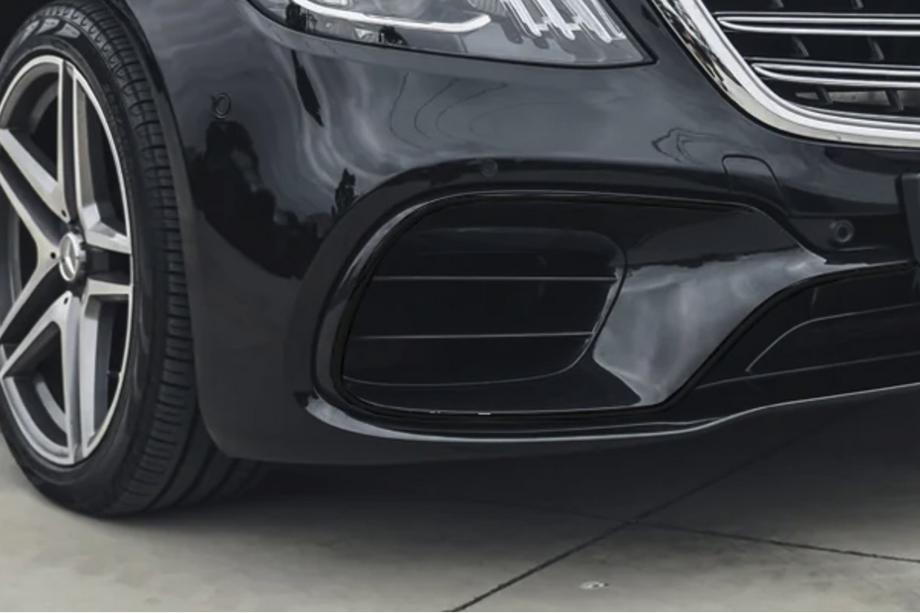 Mercedes S-class W222 2013–2022 Etupuskurin sumuvalon kehys S63 2018-2020 (oikea) Kuva 1