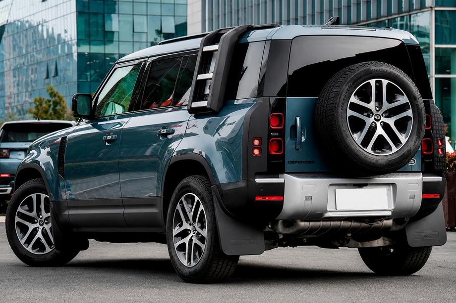 Land Rover Defender 2019– Roiskeläpät Type-B (4 kpl) Image
