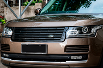 Range Rover IV L405 2013–2021 Jäähdyttimen säleikkö L460-SV-tyyliin (2013-2018) kuva 1