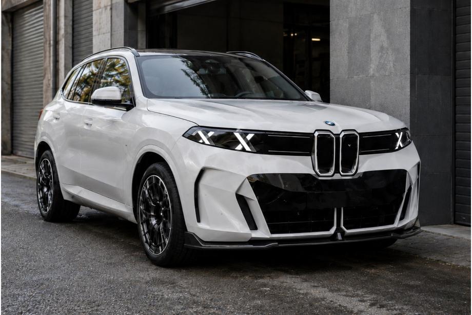 BMW X5 G65 2027– Etupuskurin lipaspoileri Paradigm Black Knight Image