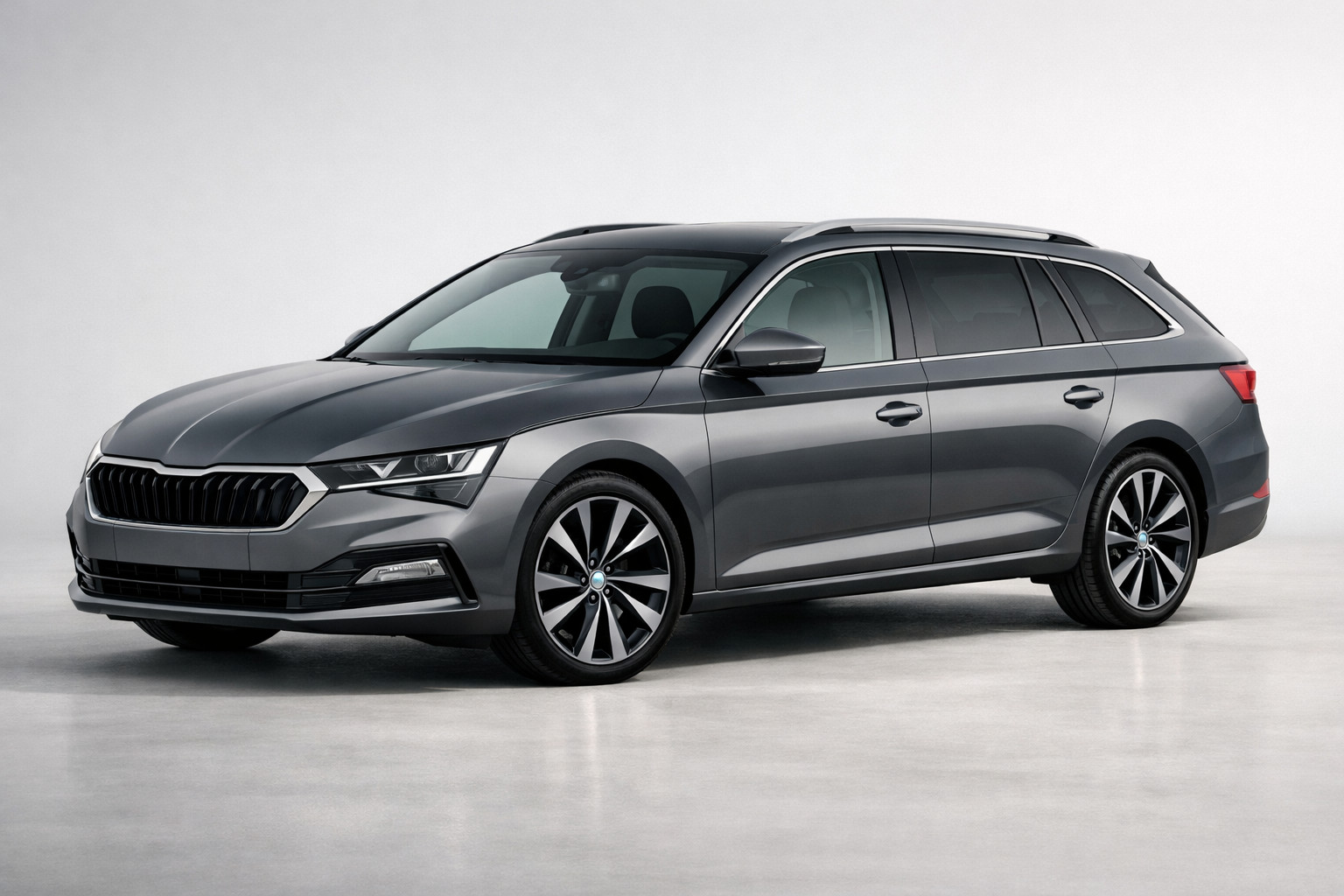Koeajo: Skoda Superb Combi (4. sukupolvi, 2024) – business-luokan farmari