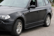 BMW X3 E83 2003–2010 Sivuporrassarja KB001 Black (ruostumaton teräs) 60 mm kuva 1