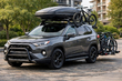 Mitä varusteita Toyota RAV4 2019+ -malliin kaupunki- ja perheajoihin kuva 1