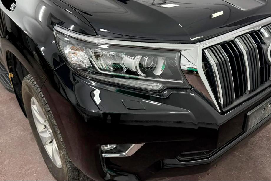 Toyota Land Cruiser Prado 150 2009–2023 Ajovalonluomi oikea (1 kpl, LED) Image
