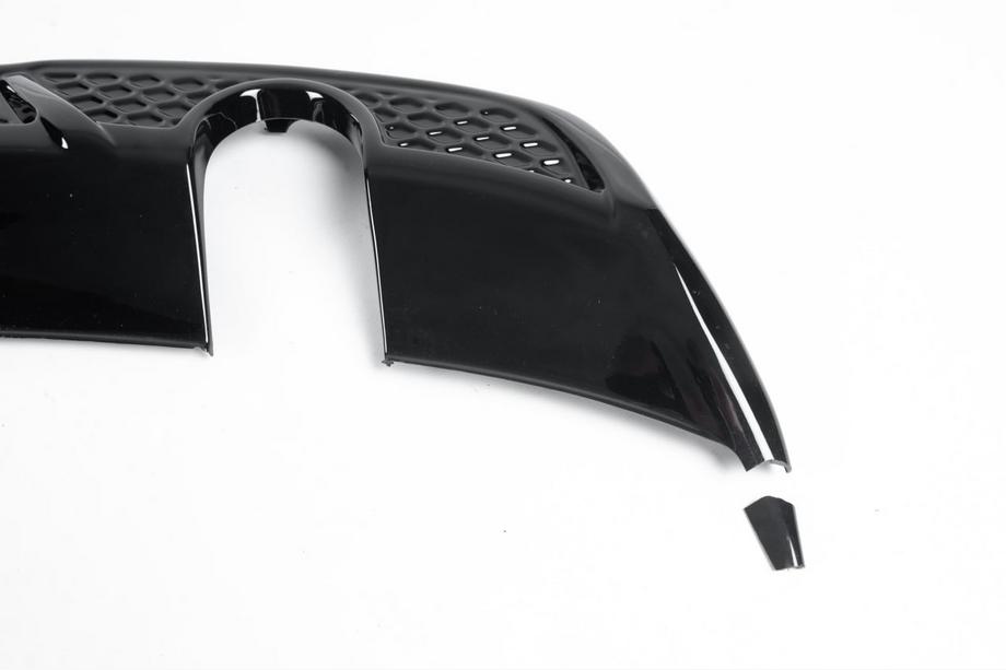 Audi A3 2012–2020 Poistoerä Takadiffuusori DPT (2017-2020, Sedan, kiiltävän musta) Image