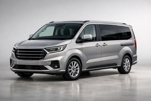 Ford Tourneo Custom 2024 -koeajo: moderni tila-auto yritykseen ja perheelle
