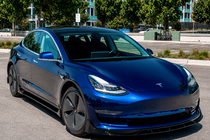 Tesla Model 3 2017– Etupuskurin lip-spoileri Lip Fast (2017-2023) kuva 9