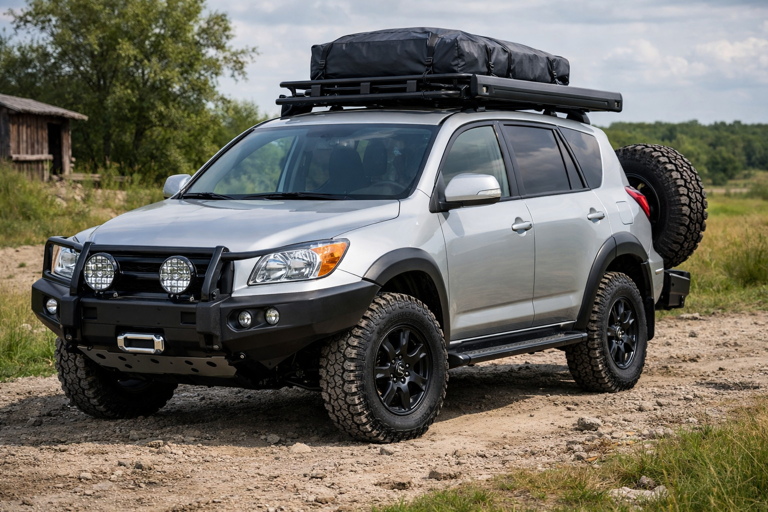 Toyota RAV4 2006-2013 -päivityspaketti mökille ja huonoille teille