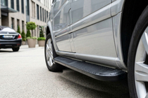 Mercedes Viano 2004–2014 Tayga Black sivuastinlaudat (2 kpl, alumiini) kuva 1