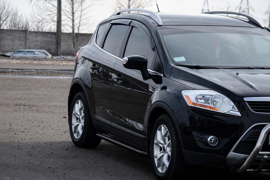 Ford Kuga 2008–2013 Sivuporras Premium (2 kpl, ruostumaton teräs) Black 60 mm Image