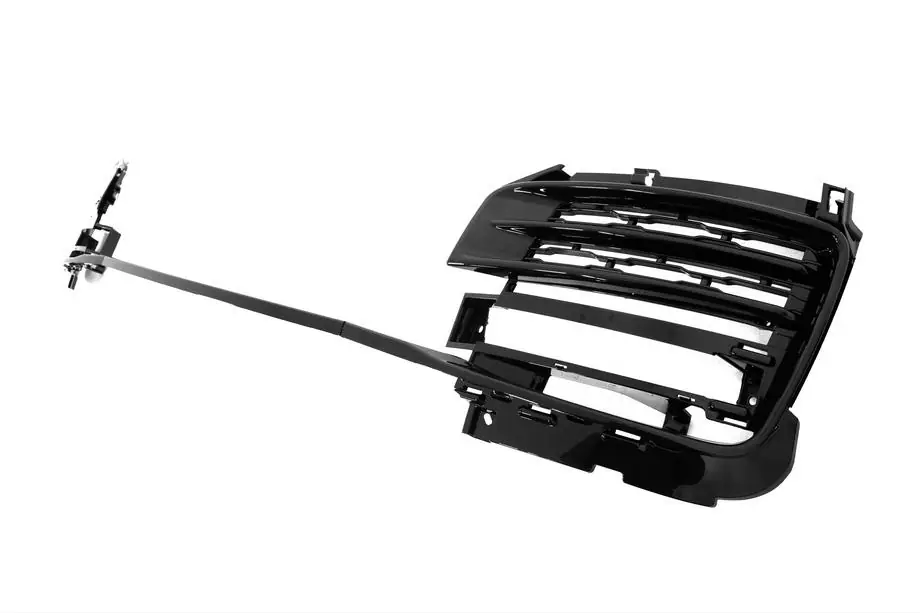 Range Rover IV L405 2013–2021 Etupuskurin lip spoiler -sarja SVA Black (2018-2021, 3 kpl) Kuva 2