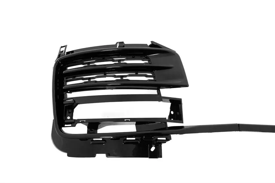 Range Rover IV L405 2013–2021 Etupuskurin lip spoiler -sarja SVA Black (2018-2021, 3 kpl) Kuva 6