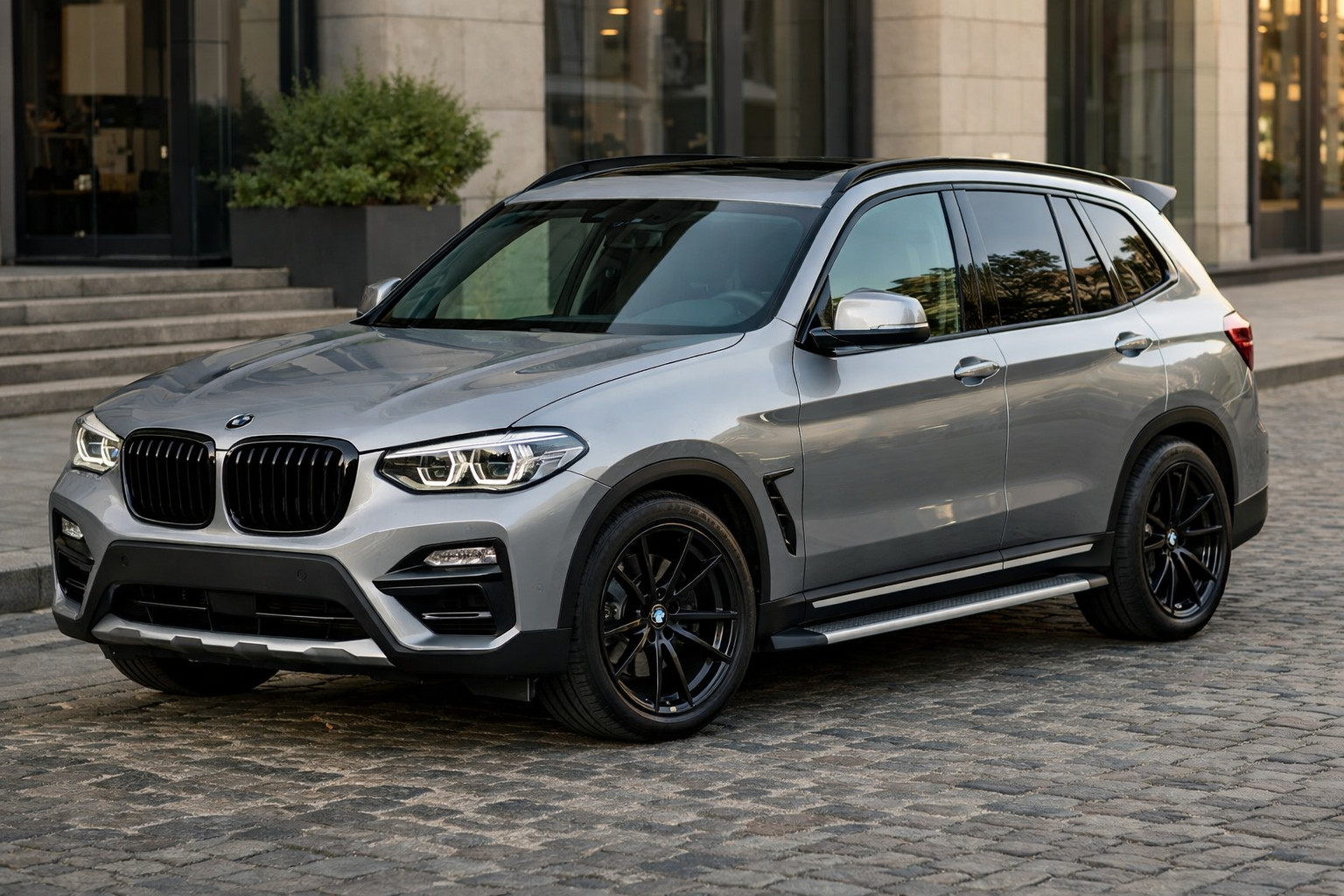 BMW X3 G01:n lähtötason päivitys kaupunkiajoon ilman halpaa M-tyyliä