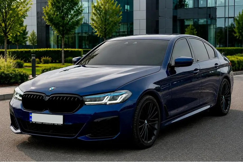 Vakio BMW G30/G31 -> M-Tech 2021: täydellinen facelift