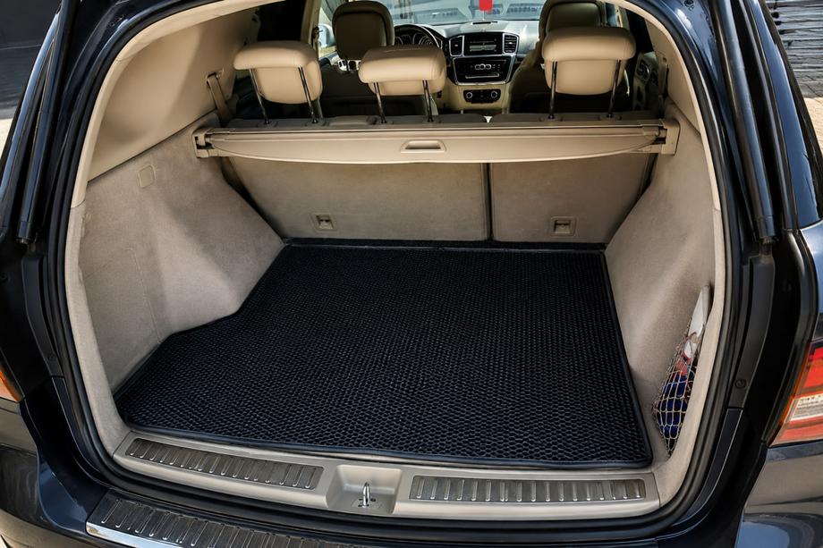 Mercedes GLE/ML class W166 2011–2018 Tavaratilan matto (EVA, musta) Image