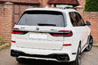 BMW X7 G07 2019–: LCI M-Performance -facelift-sarjan asennus kuva 8